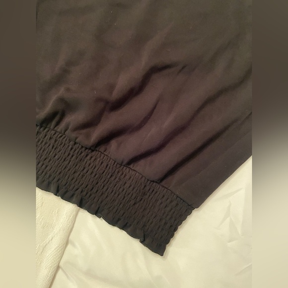 Cynthia Rowley Black Short Sleeved Sweatshirt Crop Top Ruched Waist Size Medium - Picture 7 of 8